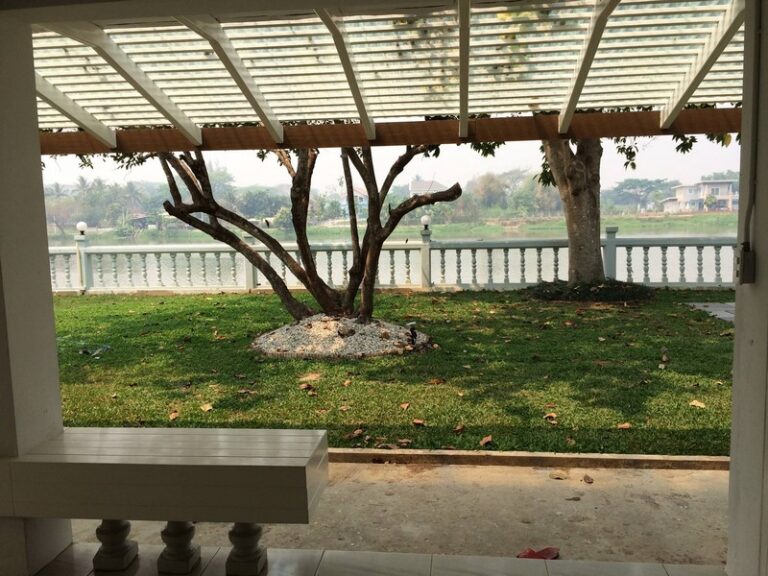 eat sleep 07 768x576