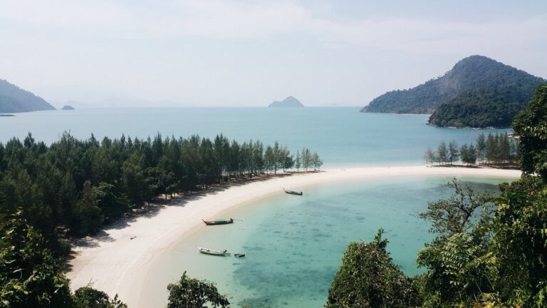 hidden resort 17 768x432