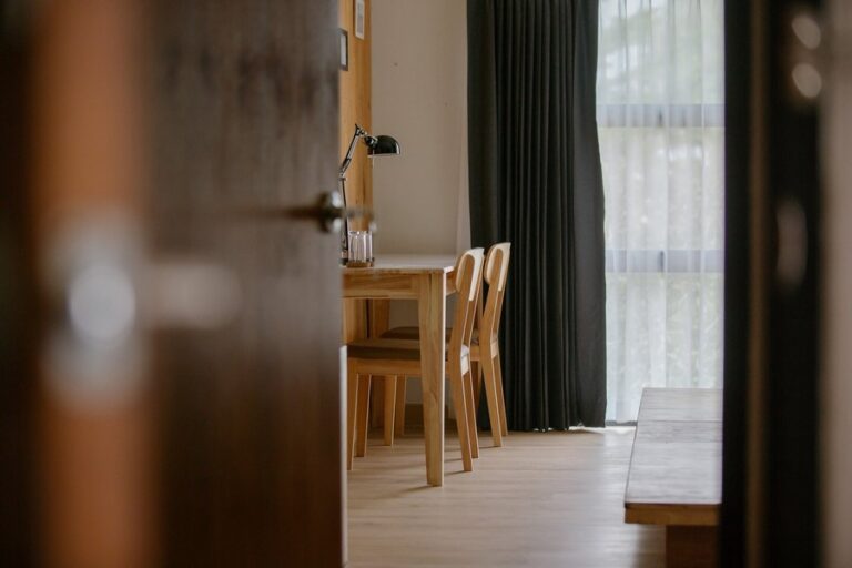 karpenter 16 768x512