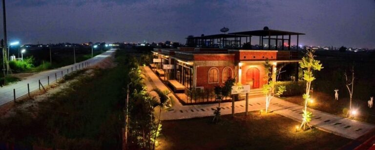 khong eyes 07 768x307