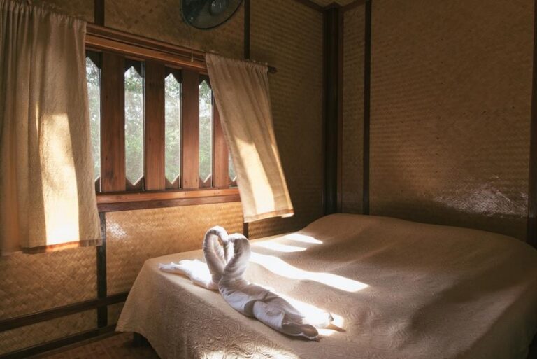 phuruarounmai 11 768x513