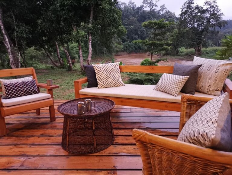 riverhouse 09 768x578