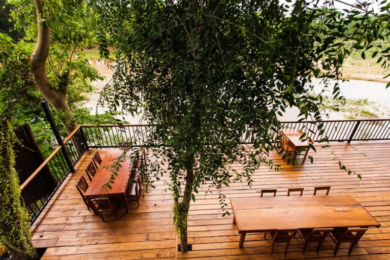 riverhouse 20 768x512