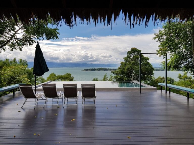 thawsi lake 05 768x576