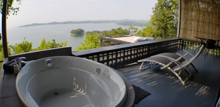 thawsi lake 11 768x373