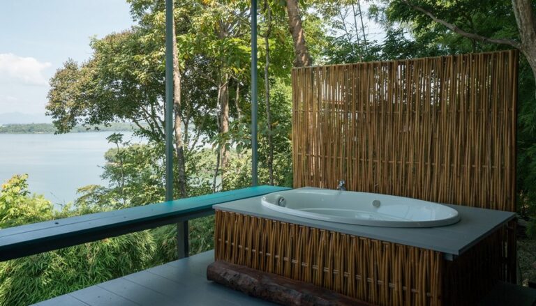 thawsi lake 15 768x439