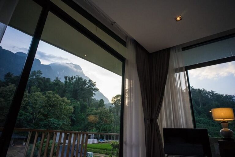 villa de view 13 768x512