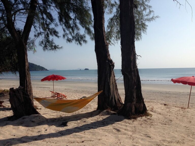 cede boutique 01 768x576