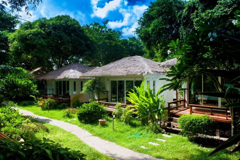 larissa samet01 768x511