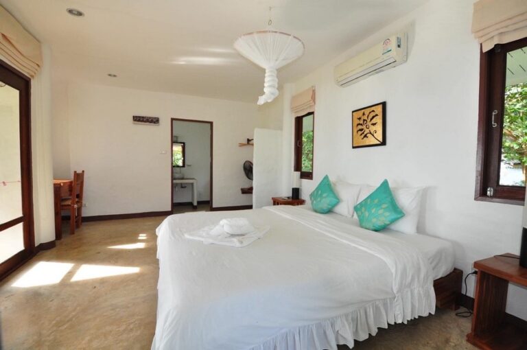 lazy day resort14 768x510