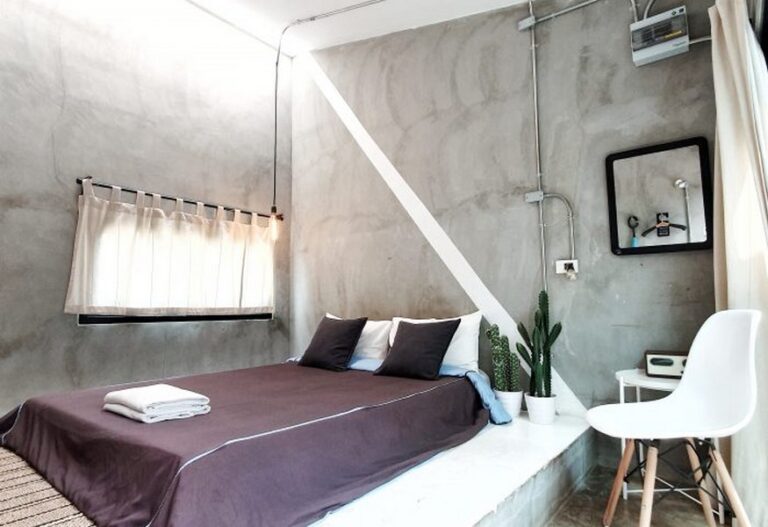 pause resort01 768x527