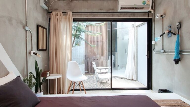 pause resort05 768x433